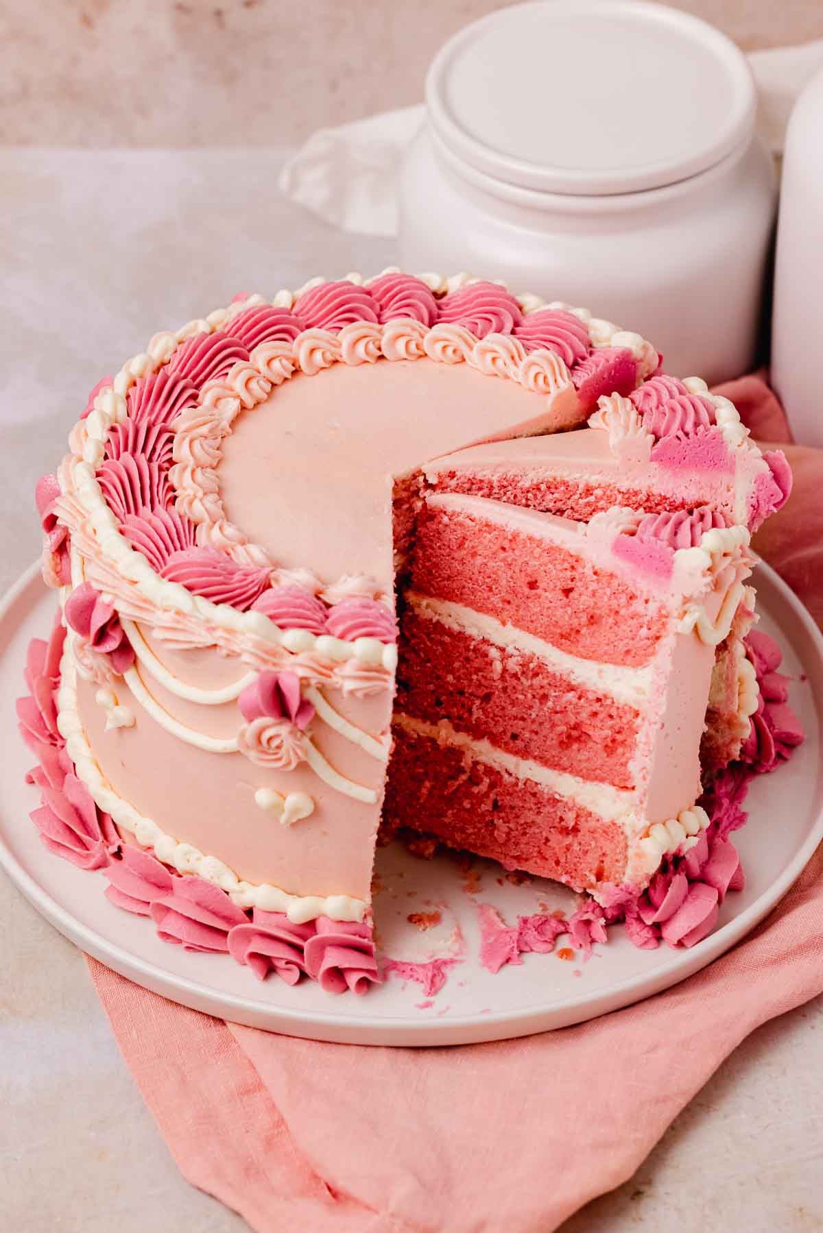 Master the Moist Pink Cake: Beginner's Guide to Deliciousness
